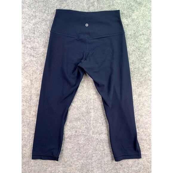 Lululemon 8 Womens Train Time‎ True Navy 20" Crop - Picture 5 of 5